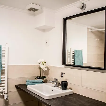 Appartamento City Park Beauty With Ac, Wifi